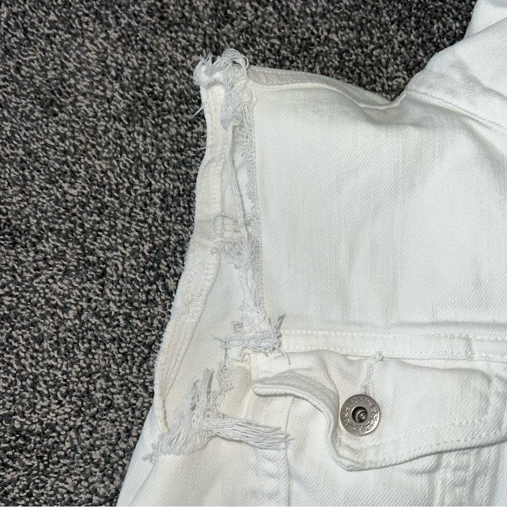 SOLD!! Levi's White Denim Vest - Picture 7 of 9